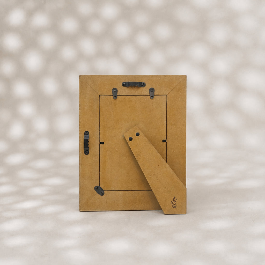 Green and warm-white trellis wooden photo frame for a 5 by 7 inch photograph
