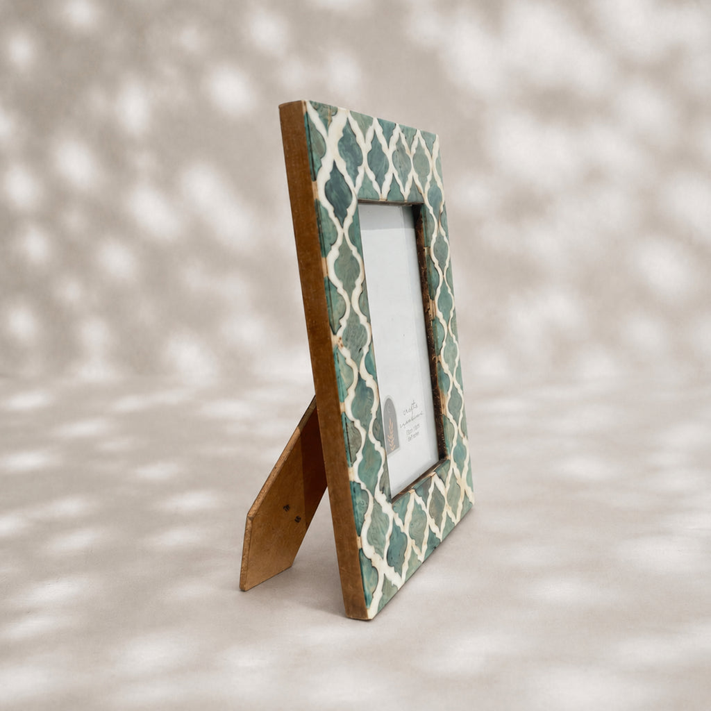Jade-green and warm-white trellis wooden photo frame for a 5 by 7 inch photograph