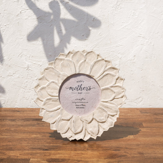 Lotus Wooden Photo Frame | Classic White | 6 Inch Round Frame
