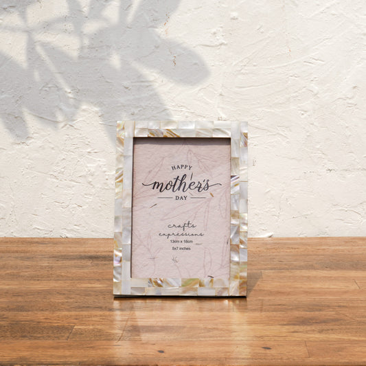 Mother of Pearl Photo Frame | White | 5 x 7 Inch