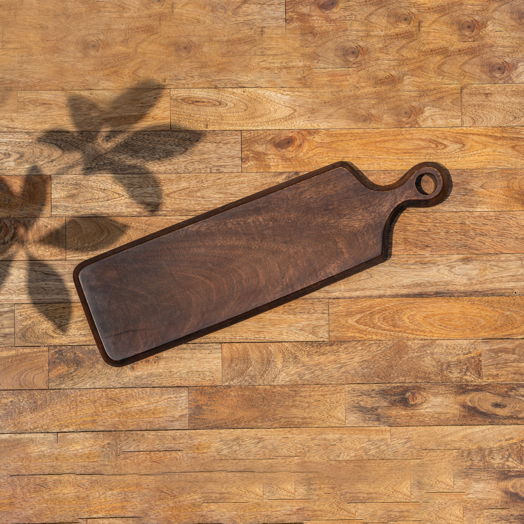 Top view of the Paddle wooden cheese board