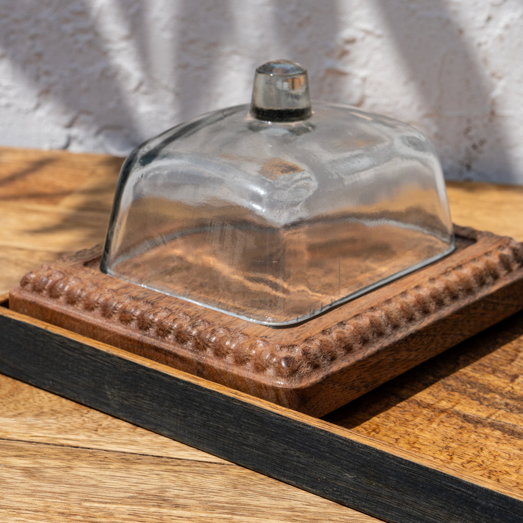 Sunshine gift hamper tray and glass cover displayed together