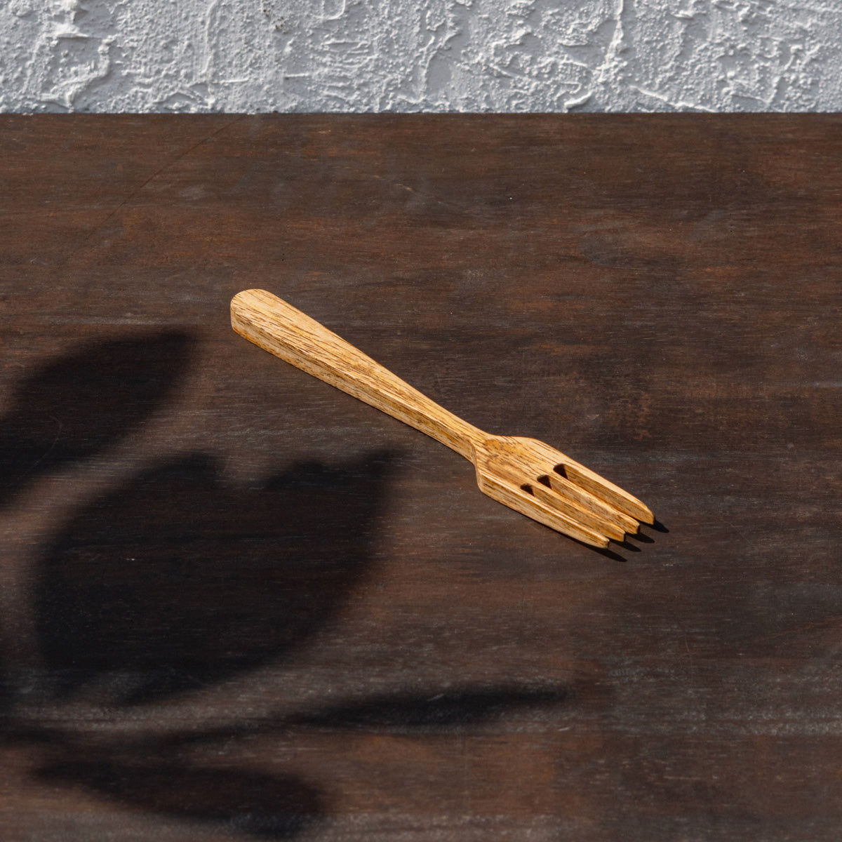 Angled view of the Glide wooden fork