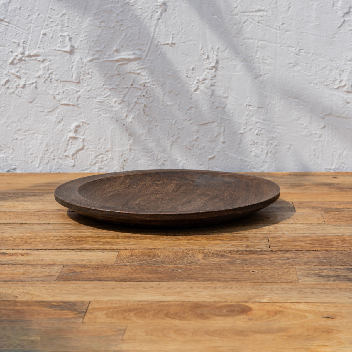 Side view of the Moon wooden platter
