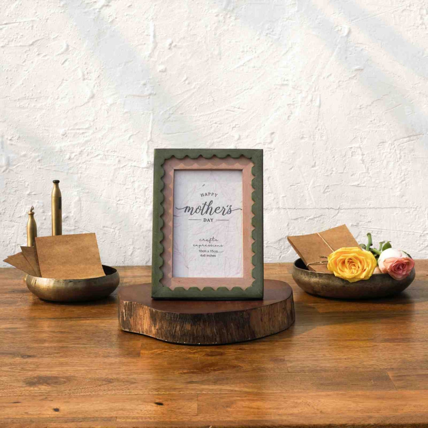 Wavy Wooden Photo Frame | Photo Frame for Mother's day Gift Olive |4x6 Inch