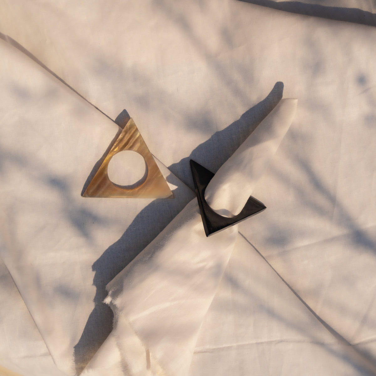 Pyramid Horn Napkin Rings Set of 2, Luxury Table Decor & Dining Accessories